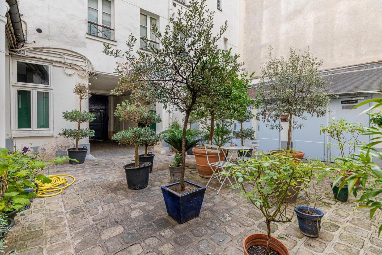 Guestready - Elysee Palace Marble Haven Paris Exterior foto